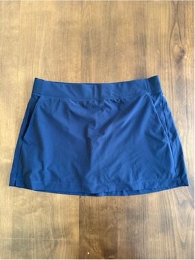 Athleta Brooklyn Skort 13.5” Navy Blue Size 12 Slit Pockets EUC